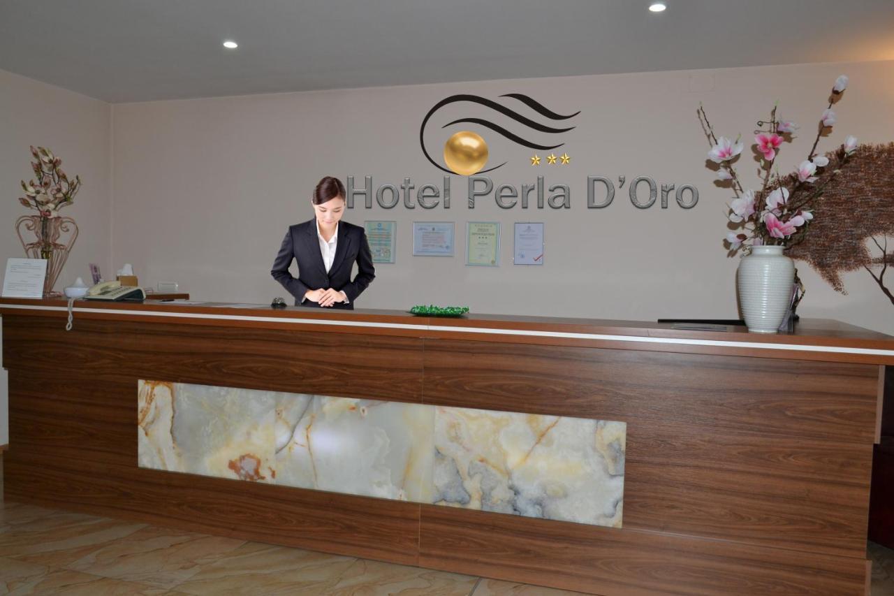Hotel Perla D'Oro Timişoara Exterior foto